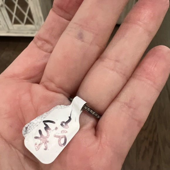 New oxidized sterling silver and diamond eternity band size 6 - Picture 2 of 2